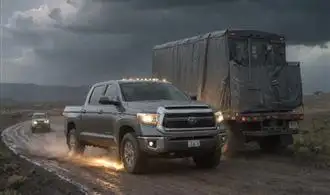 Tundra Towing Safety - Prioritizing Protection on the Road